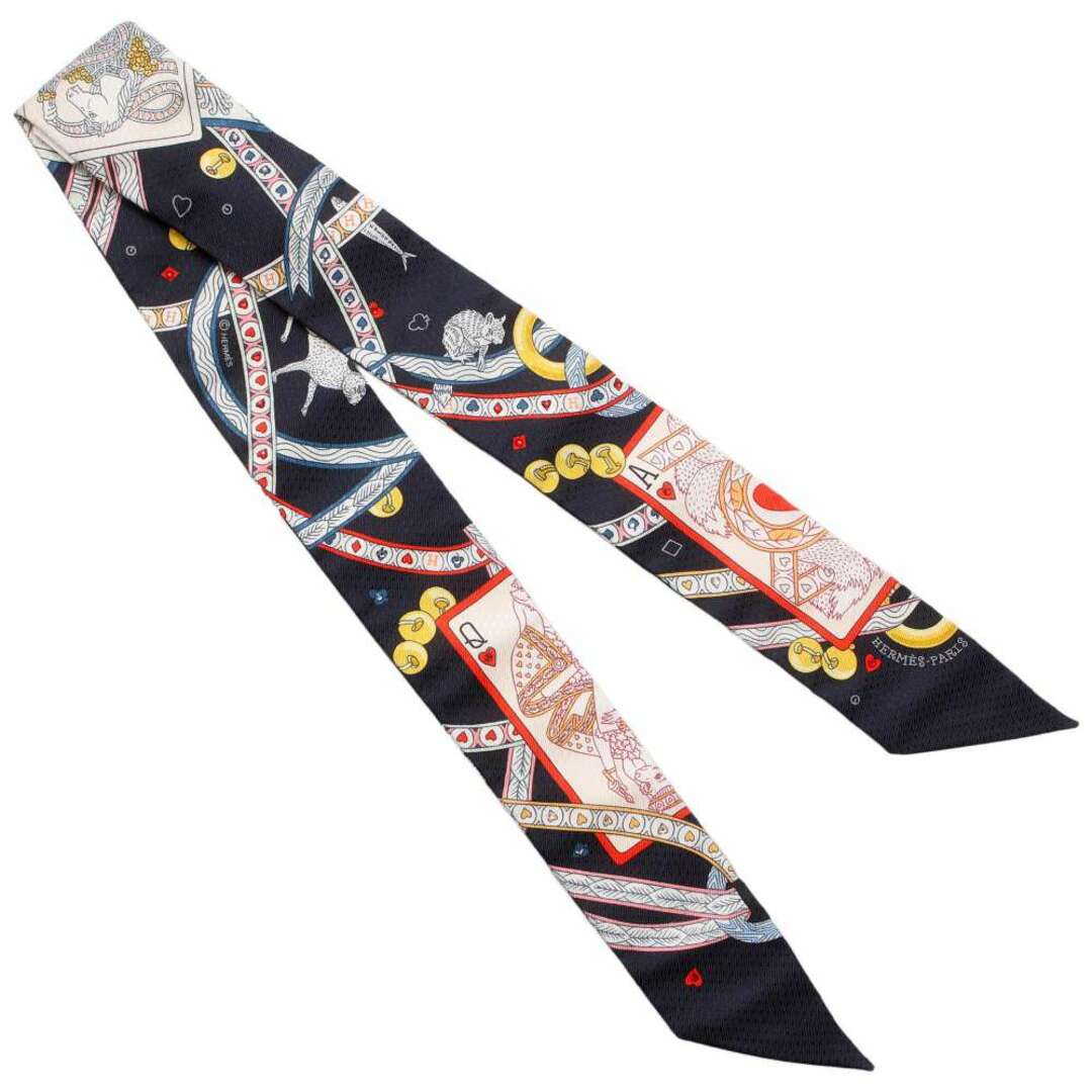 Hermes(エルメス)のエルメス スカーフ ツイリー ビジュー ピケ ハートのクイーン Dame de Coeur HERMES シルクツイル 2022年秋冬 黒 レディースのファッション小物(バンダナ/スカーフ)の商品写真