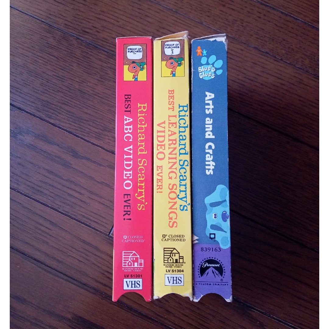 英語ビデオ3個セット　キッズ　VHS エンタメ/ホビーのDVD/ブルーレイ(キッズ/ファミリー)の商品写真