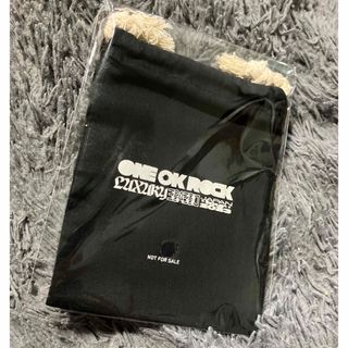 ワンオクロック(ONE OK ROCK)のONE OK ROCK 【Amazon限定特典巾着】(ミュージシャン)