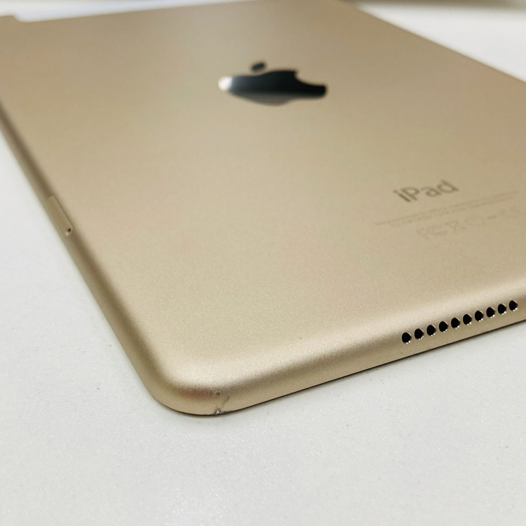 iPad mini4 / 128GB セルラー(ドコモ)ゴールド iPad mini4 / 128GB セルラー(ドコモ)ゴールド
