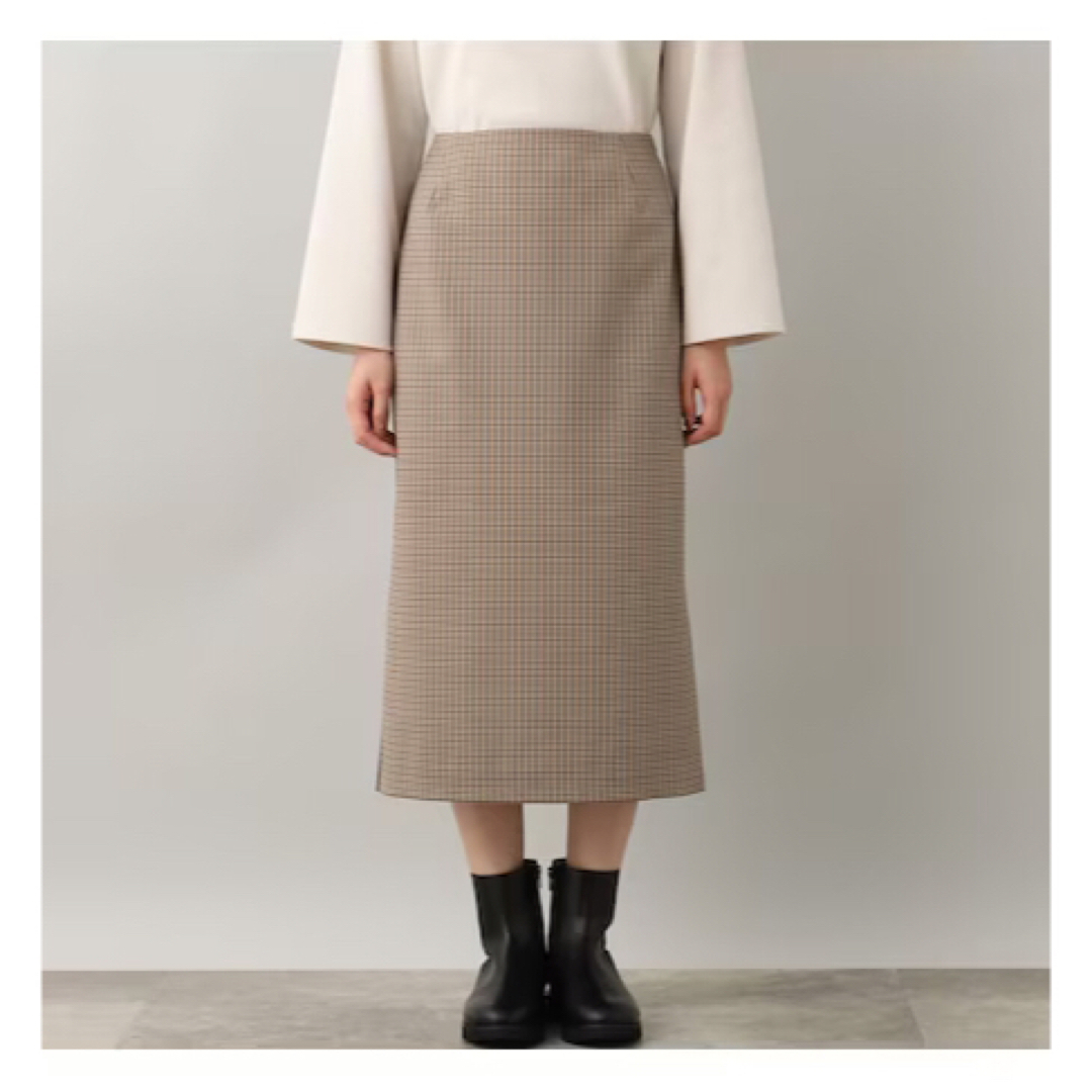 UNTITLED(アンタイトル)のUNTITLED  オータムエストチェック ナロースカート 新品タグ付き　M レディースのスカート(ロングスカート)の商品写真