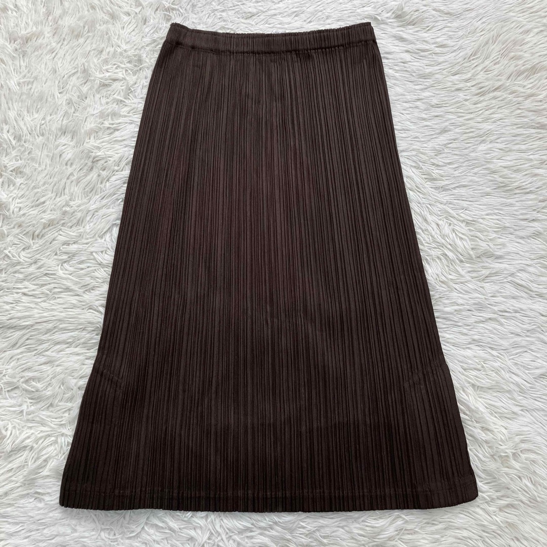 PLEATS PLEASE ISSEY MIYAKE(プリーツプリーズイッセイミヤケ)の状態良品 プリーツプリーズ スカート スーツ セットアップ 茶色 レディースのフォーマル/ドレス(スーツ)の商品写真