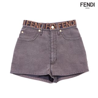 フェンディ パンツの通販 300点以上 | FENDIのレディースを買うならラクマ