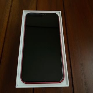 アップル(Apple)の⭐️iPhone11⭐️ 64GB レッド　SIMフリー(スマートフォン本体)