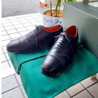 クロケットアンドジョーンズ(Crockett&Jones)の美品 保存箱.袋付 クロケット＆ジョーンズ チェアマン セミブローグ 6E(ドレス/ビジネス)