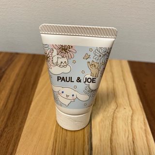 ポールアンドジョー(PAUL & JOE)の美品 未開封 ポール&ジョー シナモロールコラボ ハンドクリーム 20ml(ハンドクリーム)