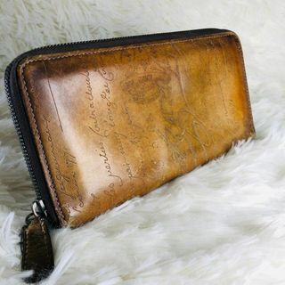 ベルルッティ(BERLUTI)のベルルッティ　イタウバ　カリグラフィ　長財布 ラウンドファスナー　二つ折り　茶(長財布)