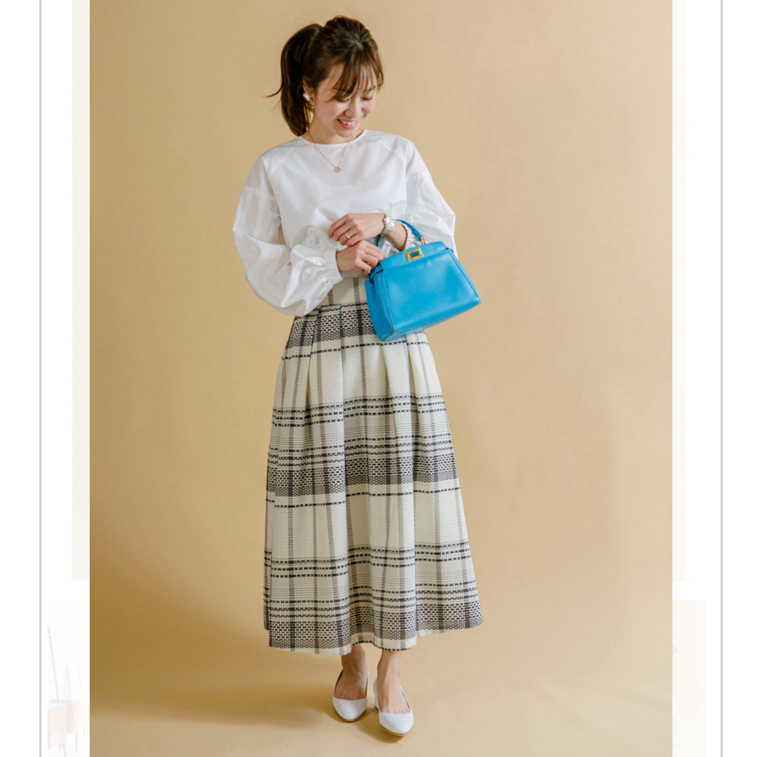 Drawer(ドゥロワー)の3/31まで限定価格 アンプレガント ウェストマークタックスカート Mサイズ レディースのスカート(ロングスカート)の商品写真