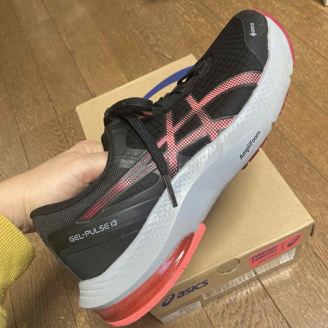 asics(アシックス)の【used】アシックス スニーカー レディースの靴/シューズ(スニーカー)の商品写真