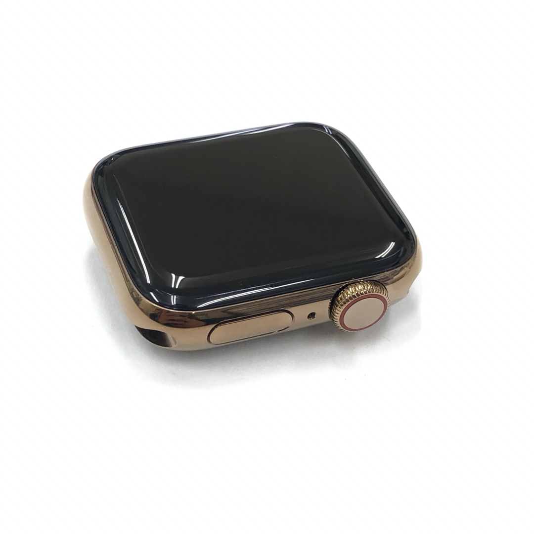 Apple Watch(アップルウォッチ)のApple Watch series4 ゴールド 40mmアップルウォッチ スマホ/家電/カメラのスマートフォン/携帯電話(その他)の商品写真