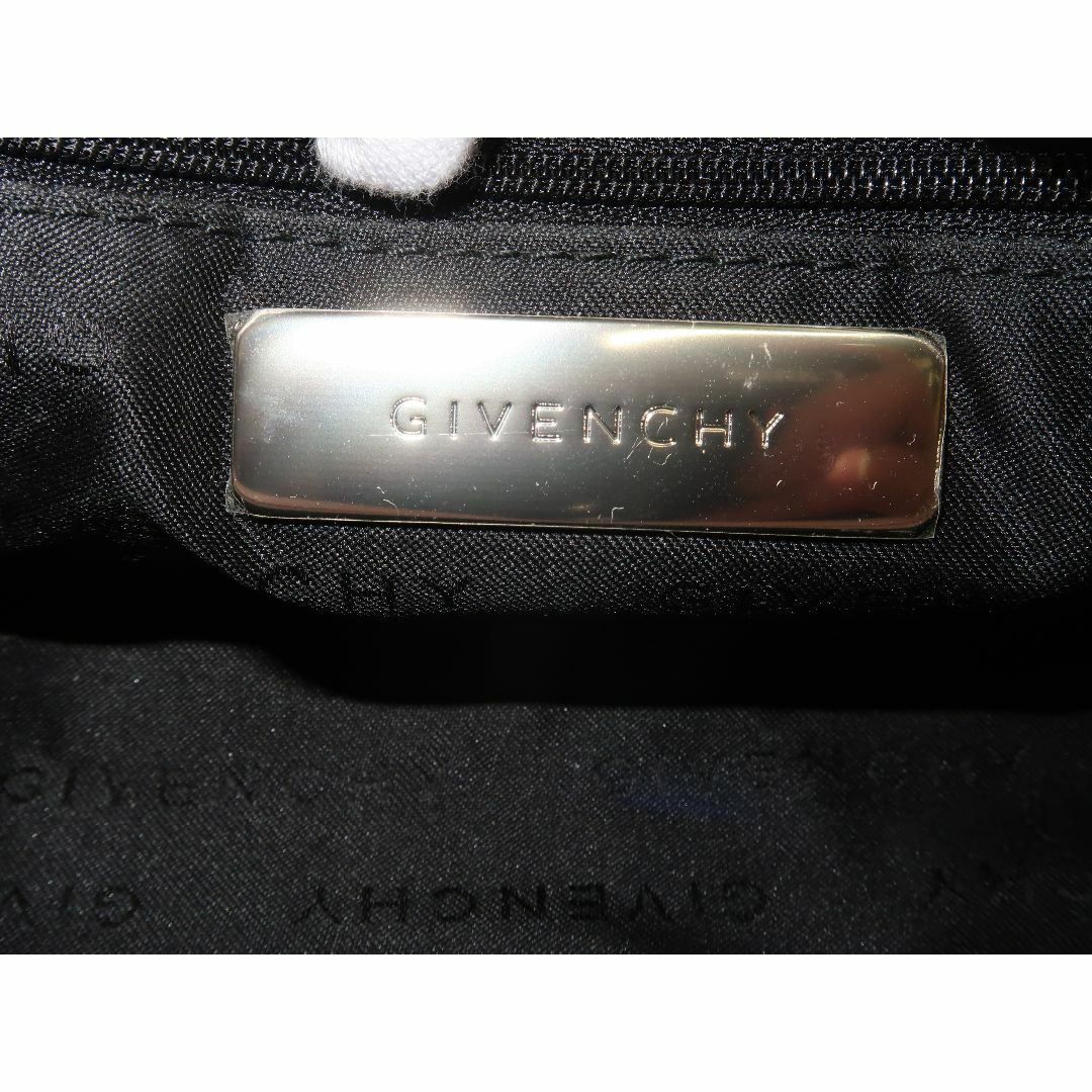 GIVENCHY(ジバンシィ)のジバンシー　スペイン製　レザー　バッグ　ピンク色系　　18675813 レディースのバッグ(トートバッグ)の商品写真