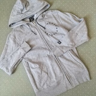 【中古】LILWHITE. -CIRCLE-ZIP HOODIE ジップパーカー(パーカー)