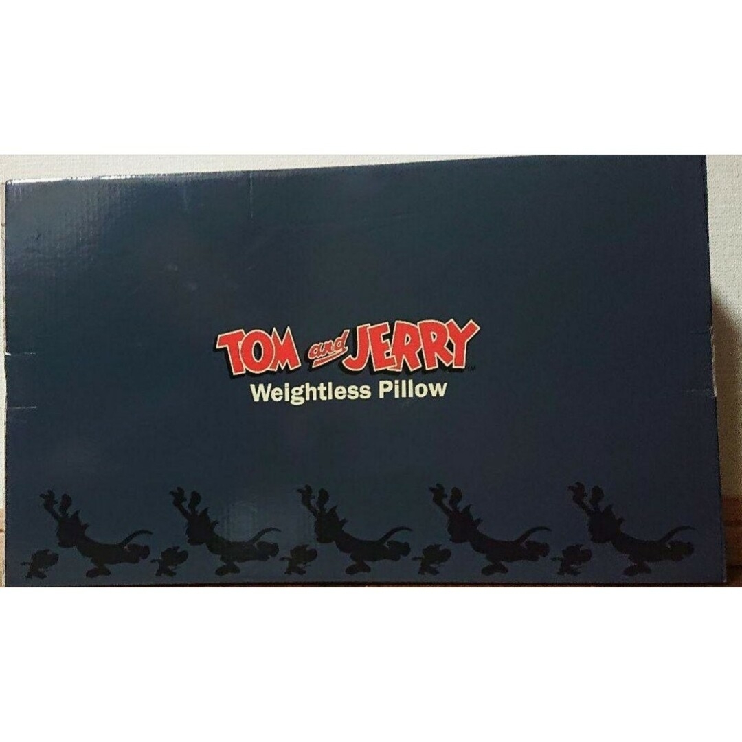 トム&ジェリー  低反発枕セット エンタメ/ホビーのおもちゃ/ぬいぐるみ(キャラクターグッズ)の商品写真