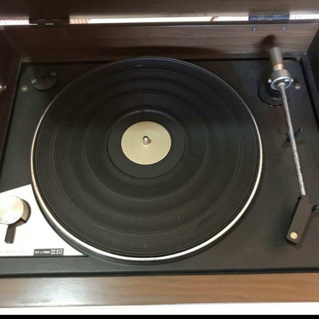 HITACHI 日立 レコードプレーヤー レトロの通販 by しとんしとん HITACHI 日立 レコードプレーヤー レトロの通販 by しとんしとん