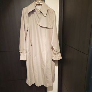 マックスマーラ(Max Mara)のMaxmara 40size 銀タグしっかりめトレンチコート♡美品♡(トレンチコート)