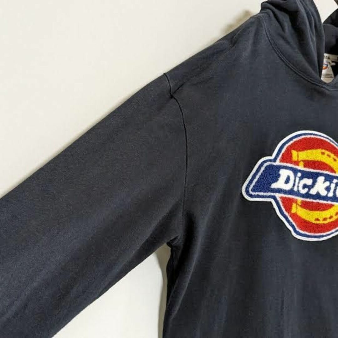 Dickies(ディッキーズ)の古着 パーカー ディッキーズ ロゴ アップリケ 黒 メンズのトップス(パーカー)の商品写真