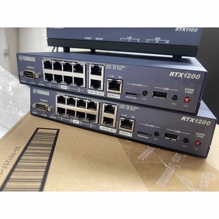 ヤマハ(ヤマハ)のYAMAHA RTX1200 VPNルーター ギガアクセス 箱なし 美品(PC周辺機器)