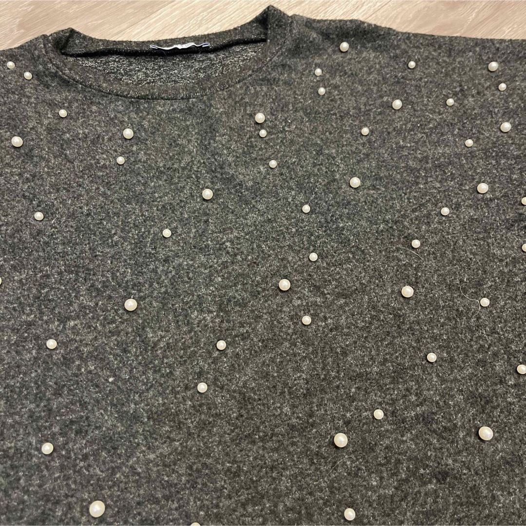 ZARA(ザラ)のZARA ニットパールトップス　Sサイズ レディースのトップス(ニット/セーター)の商品写真