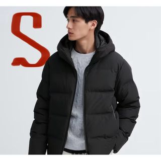 ユニクロ(UNIQLO)の新品未使用今季モデル　ユニクロ　シームレスダウンパーカ3dカット 2023秋冬(ダウンジャケット)