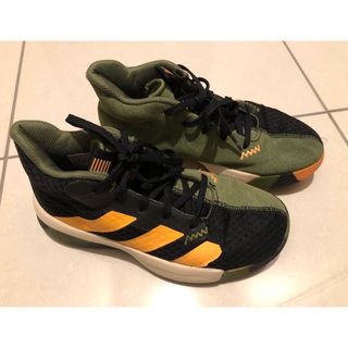 アディダス(adidas)のadidas バッシュ　21.5㎝(スニーカー)