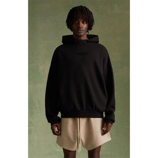 フィアオブゴッド(FEAR OF GOD)のFOG エッセンシャルズ　フーディー　新作(パーカー)