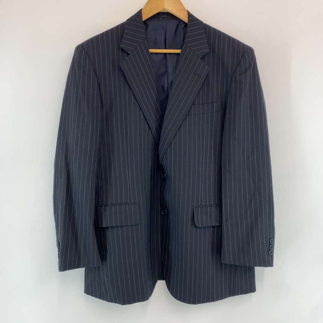 yuzawaya ユザワヤ　メンズ 　セットアップ　スーツ　 テーラード　ピンストライプ　ブラック　シングル　ウール100％ メンズのジャケット/アウター(テーラードジャケット)の商品写真