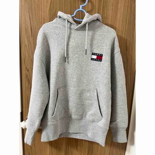 トミージーンズ(TOMMY JEANS)のTommy Hilfiger トミーヒルフィガー パーカー スウェット xs(パーカー)