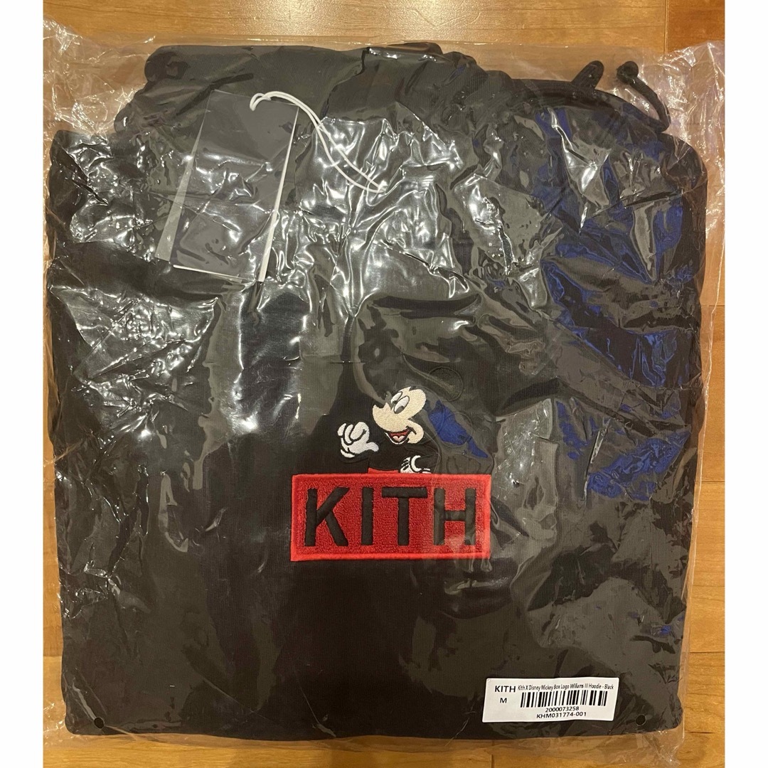 KITH(キス)のKITH×Disney Mickeyボックスロゴパーカー メンズのトップス(パーカー)の商品写真