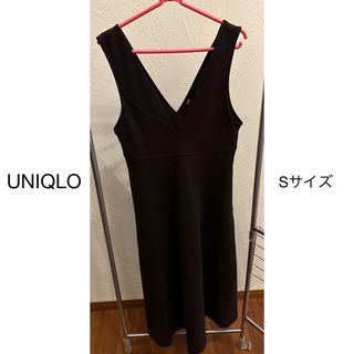 ユニクロ(UNIQLO)のUNIQLO ジャンスカ　ダークブラウン　S(ロングワンピース/マキシワンピース)