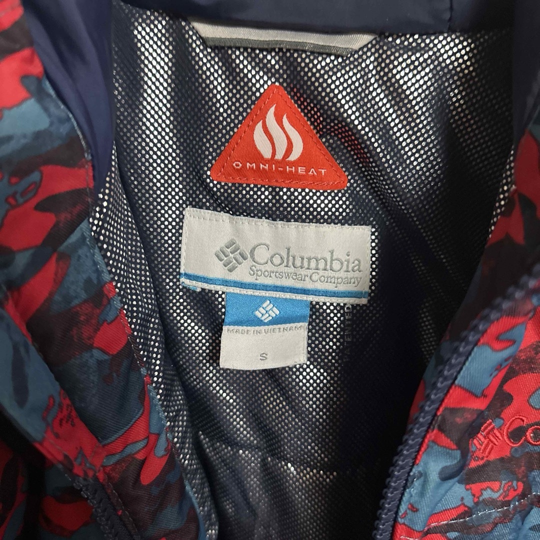 Columbia(コロンビア)のコロンビア　アウタージャケット　150サイズ キッズ/ベビー/マタニティのキッズ服男の子用(90cm~)(ジャケット/上着)の商品写真