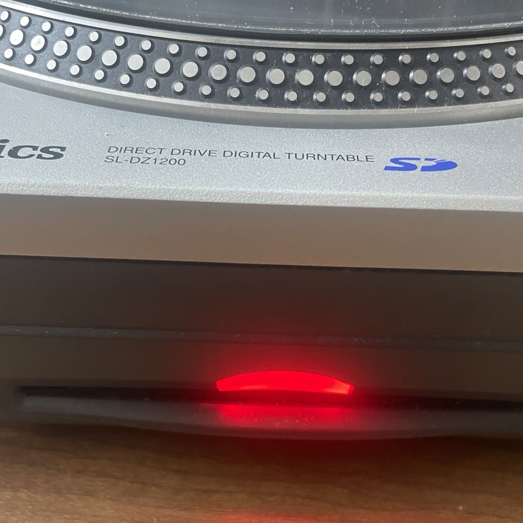 Technics(テクニクス)のTechnics SL-DZ1200 CDj 2台セット 楽器のDJ機器(CDJ)の商品写真