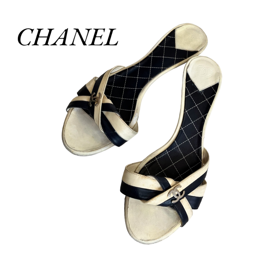 CHANEL(シャネル)のCHANEL シャネル ビンテージ ココマーク ミュール バイカラー 36 レディースの靴/シューズ(ミュール)の商品写真