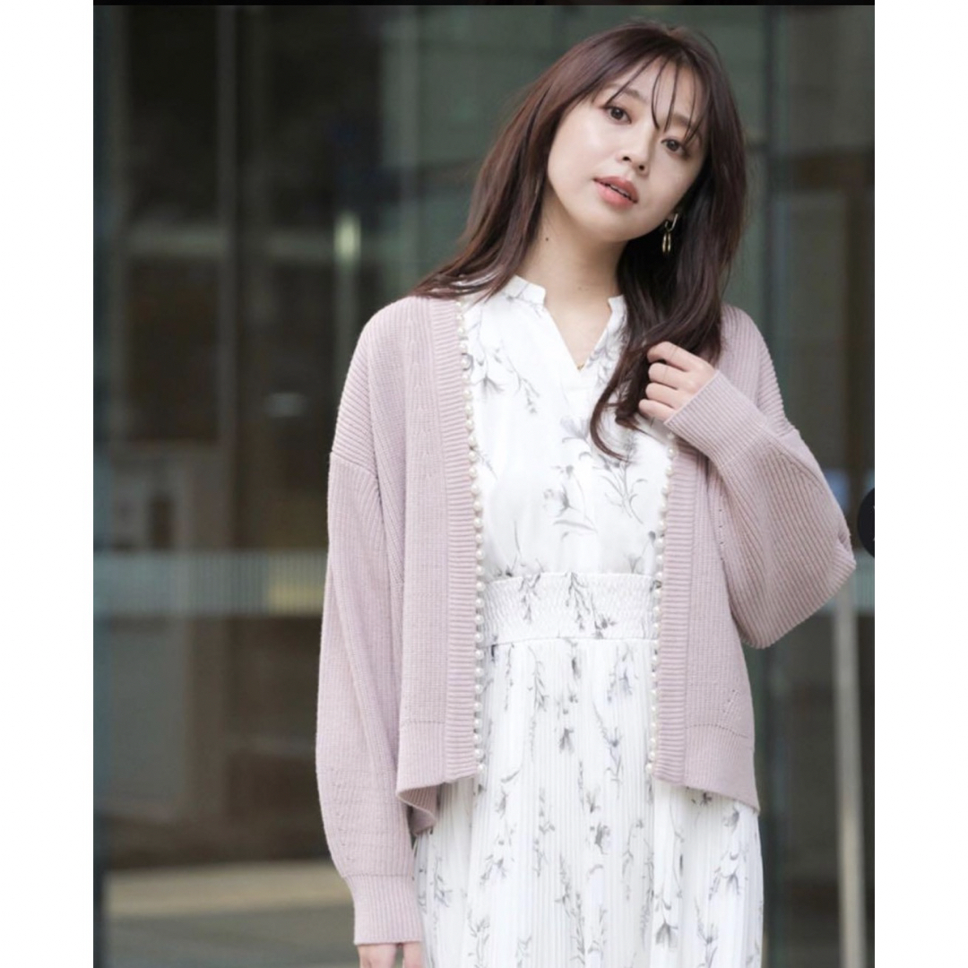JUSGLITTY - ☆JUSGLITTY☆新品☆パール付カーディガン ピンクの JUSGLITTY - ☆JUSGLITTY☆新品☆パール付カーディガン ピンクの