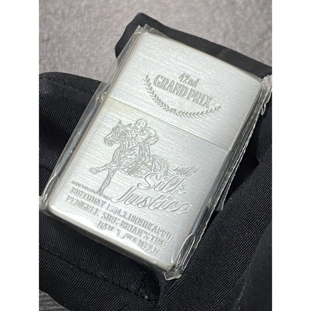 zippo Silk Justice 42nd GRAND 1997年製 メンズのファッション小物(タバコグッズ)の商品写真