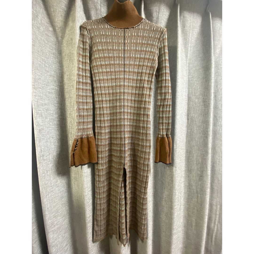 TODAYFUL(トゥデイフル)のtodayful Jacquard Piping Knitdress レディースのワンピース(ロングワンピース/マキシワンピース)の商品写真