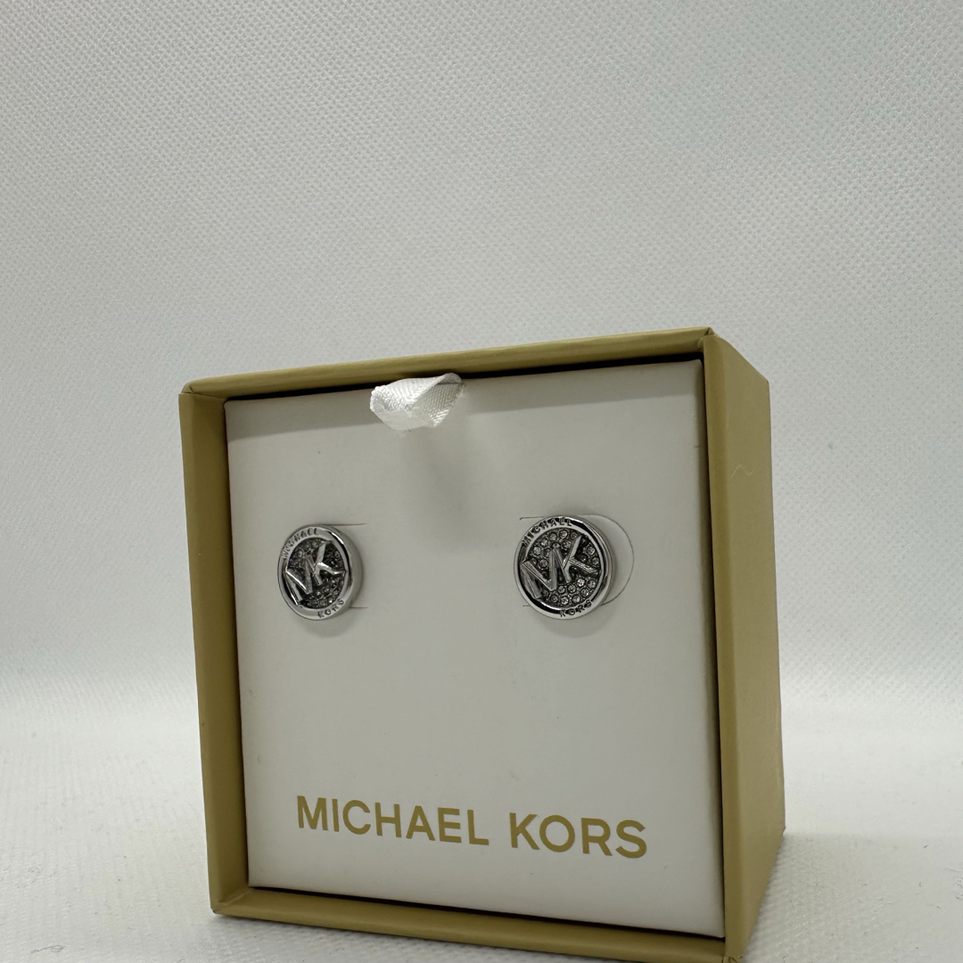 Michael Kors(マイケルコース)の【USA輸入】マイケルコース　ピアス　シルバー　アクセサリー　MK イヤリング レディースのアクセサリー(ピアス)の商品写真