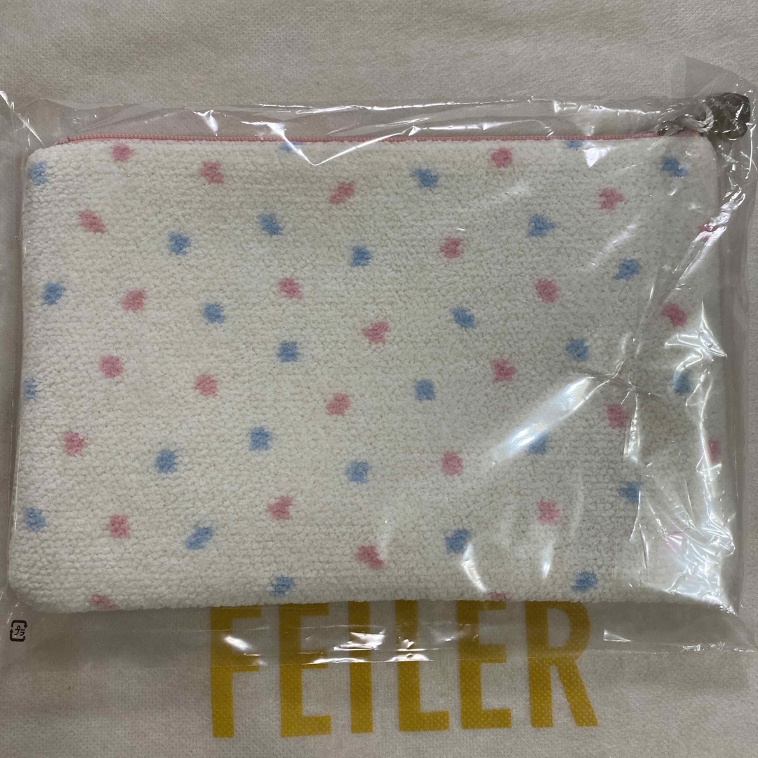 FEILER(フェイラー)のフェイラー フラットポーチ 新品未使用 不二家 ペコちゃん エンタメ/ホビーのおもちゃ/ぬいぐるみ(キャラクターグッズ)の商品写真