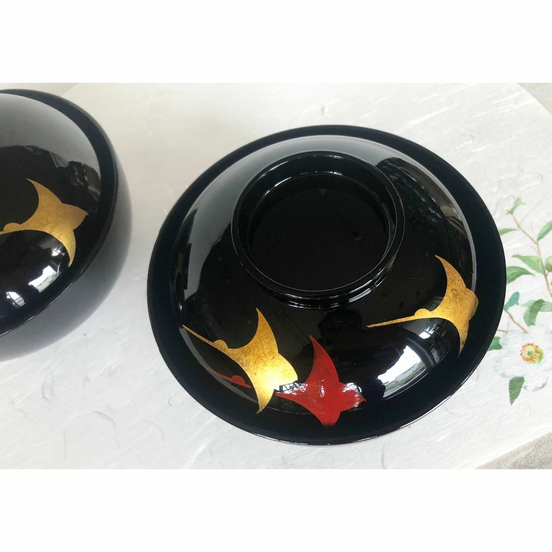 煮物椀 三羽鶴見返し松葉蒔絵 丸型 黒塗 漆塗 5客 在庫整理 雑煮 煮物椀 三羽鶴見返し松葉蒔絵 丸型 黒塗 漆塗 5客 在庫整理 雑煮