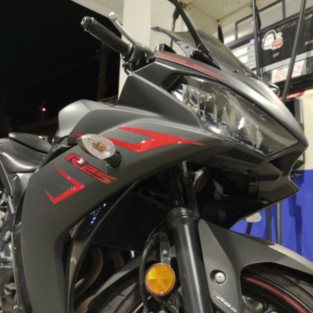 ヤマハ(ヤマハ)のYZF-r25  自賠責保険4年あり 乗って帰れます 自動車/バイクの自動車(車体)の商品写真