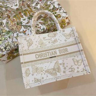 クリスチャンディオール(Christian Dior)の新品＊ディオール＊ブックトート＊バッグ(トートバッグ)