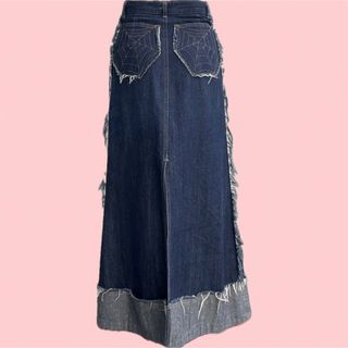 ヒステリックグラマー(HYSTERIC GLAMOUR)のヴィンテージ レトロ ダメージ加工 蜘蛛の巣 フリンジ デニム ロングスカート(ロングスカート)