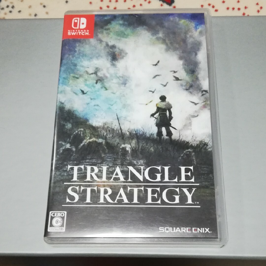 Nintendo Switch(ニンテンドースイッチ)のTRIANGLE STRATEGY（トライアングルストラテジー） エンタメ/ホビーのゲームソフト/ゲーム機本体(家庭用ゲームソフト)の商品写真