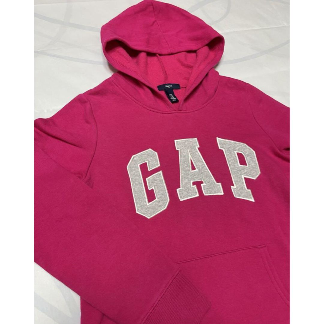 GAP Kids(ギャップキッズ)のGAPキッズパーカー キッズ/ベビー/マタニティのキッズ服女の子用(90cm~)(ジャケット/上着)の商品写真