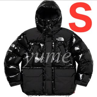 Supreme(ダウンジャケット ・ ブラック/黒色系)のフリマ Supreme(ダウンジャケット ・ ブラック/黒色系)のフリマ