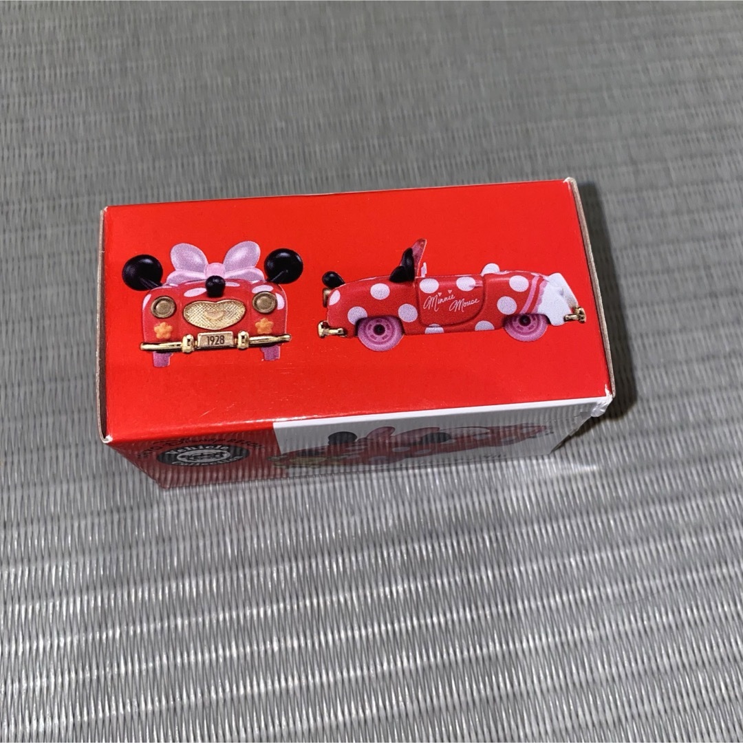 Disney(ディズニー)の【希少品】ディズニートミカ　ミニーのコンバーティブル エンタメ/ホビーのおもちゃ/ぬいぐるみ(ミニカー)の商品写真