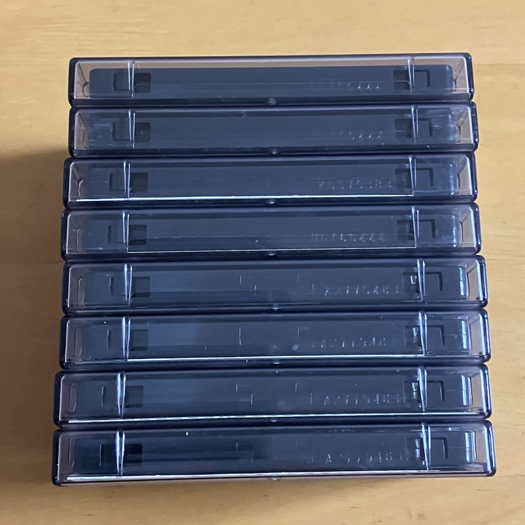 maxell(マクセル)の中古　マクセルカセットテープ　UD2 ハイポジション　8本⑤ ケース薄型タイプ スマホ/家電/カメラのオーディオ機器(その他)の商品写真