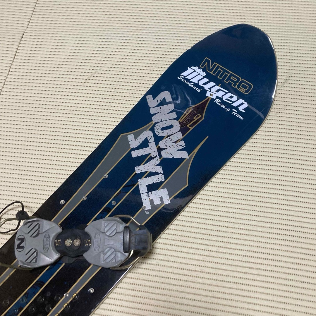 NITRO(ナイトロ)のアルペンボード　NITRO ナイトロ 162cm キャンバー　バイン　セット スポーツ/アウトドアのスノーボード(ボード)の商品写真