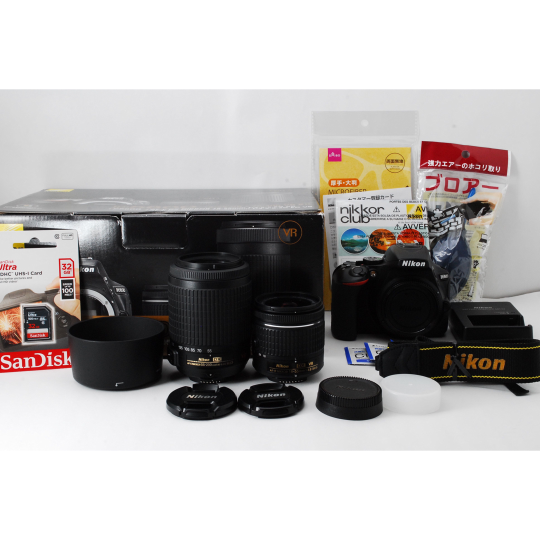 美品❤️Nikon D5600❤️ダブルズームキット♪スマホ転送♪高 美品❤️Nikon D5600❤️ダブルズームキット♪スマホ転送♪高