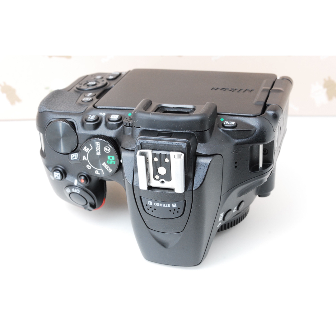 美品❤️Nikon D5600❤️ダブルズームキット♪スマホ転送♪高 美品❤️Nikon D5600❤️ダブルズームキット♪スマホ転送♪高
