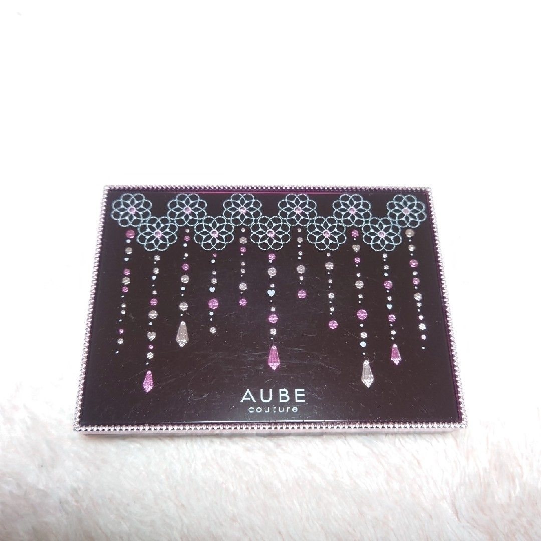 AUBE couture(オーブクチュール)のAUBE アイシャドウ（ブラウン系） リップ パレット コスメ/美容のベースメイク/化粧品(アイシャドウ)の商品写真